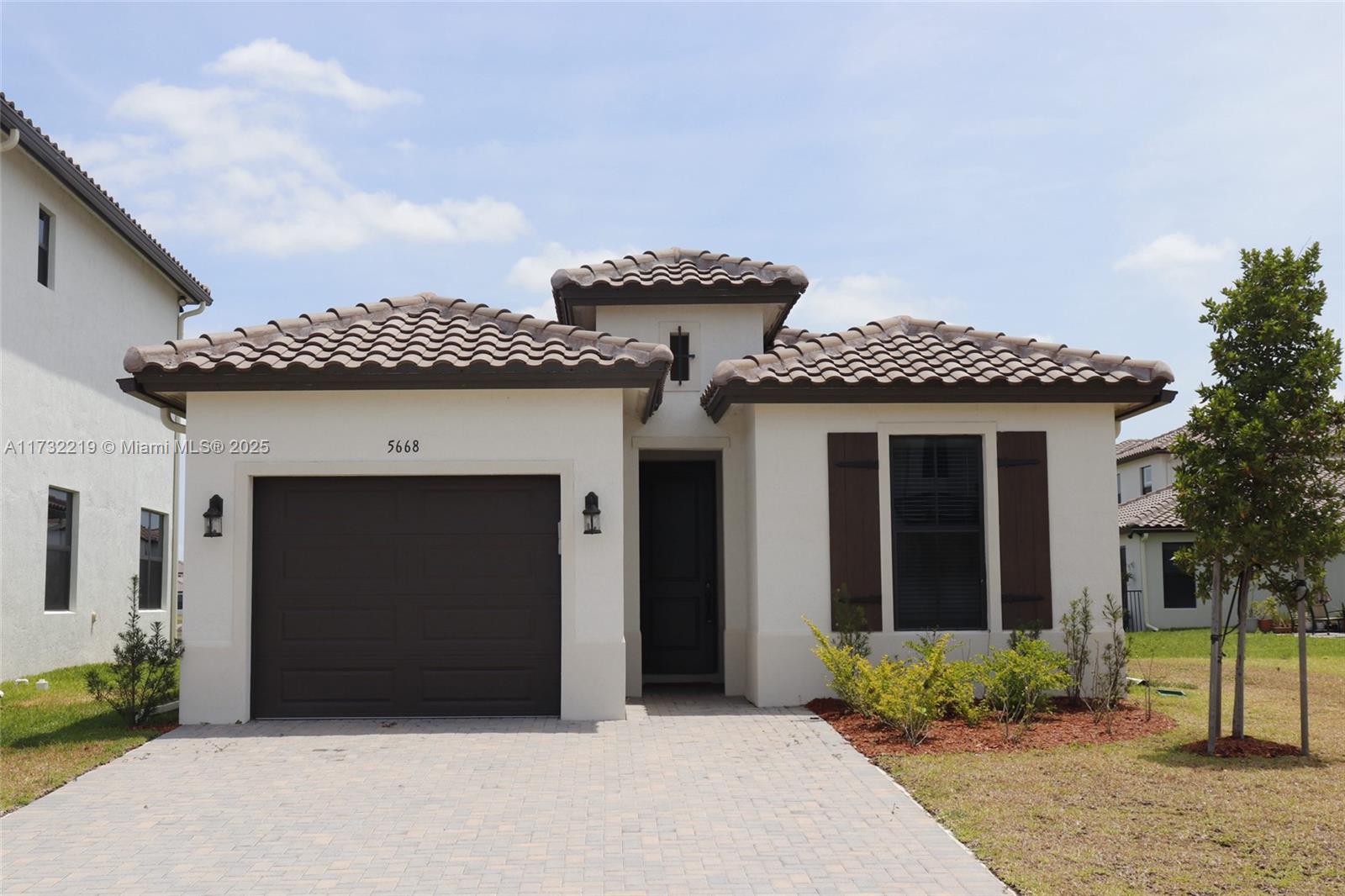 5668 Argento Dr, Ave Maria, Collier County, Florida - 2 Bedrooms  
2 Bathrooms - 