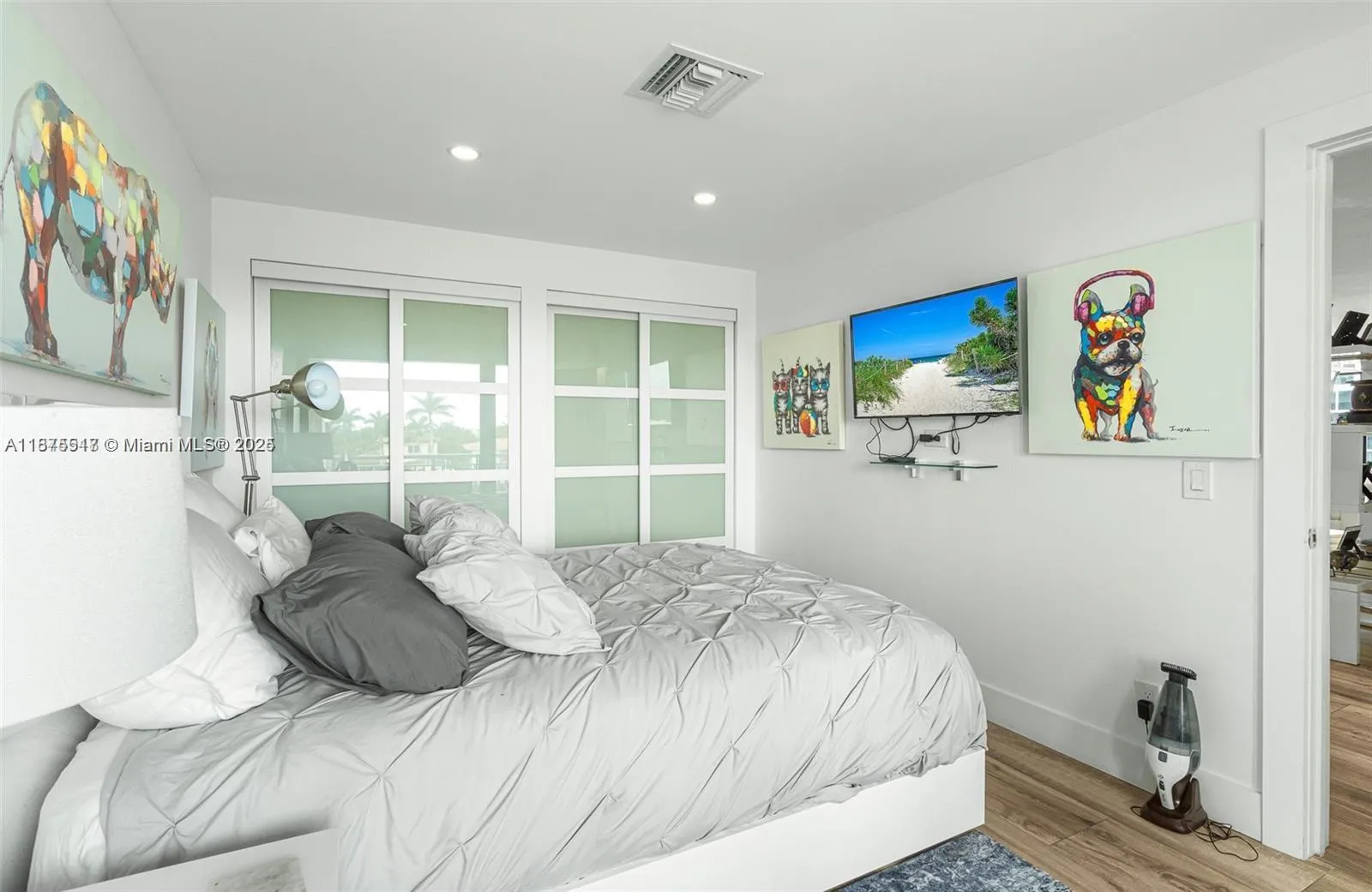 Fort Lauderdale, Florida 33308, United States, 2 Bedrooms Bedrooms, ,2 BathroomsBathrooms,Residential,Active,209775