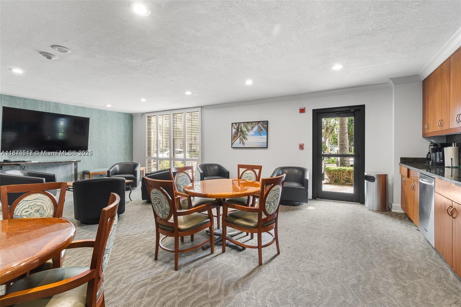 PILOT HOUSE CONDO - Residential