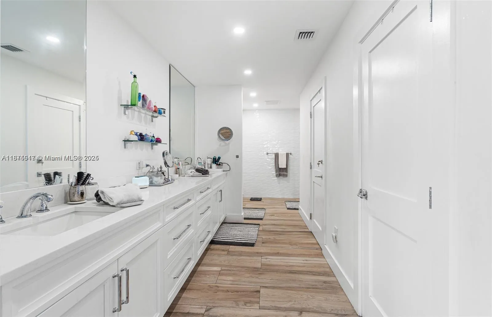 Fort Lauderdale, Florida 33308, United States, 2 Bedrooms Bedrooms, ,2 BathroomsBathrooms,Residential,Active,209775