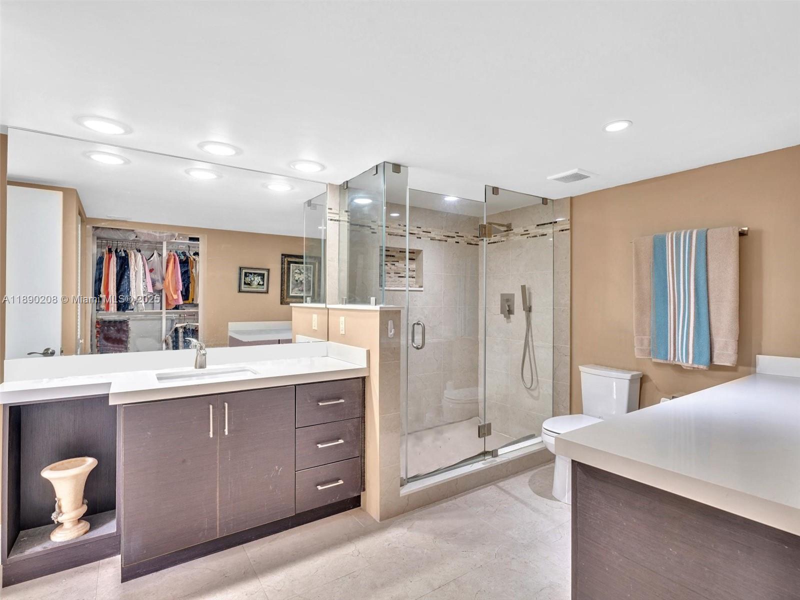 BILTMORE II CONDO - Residential