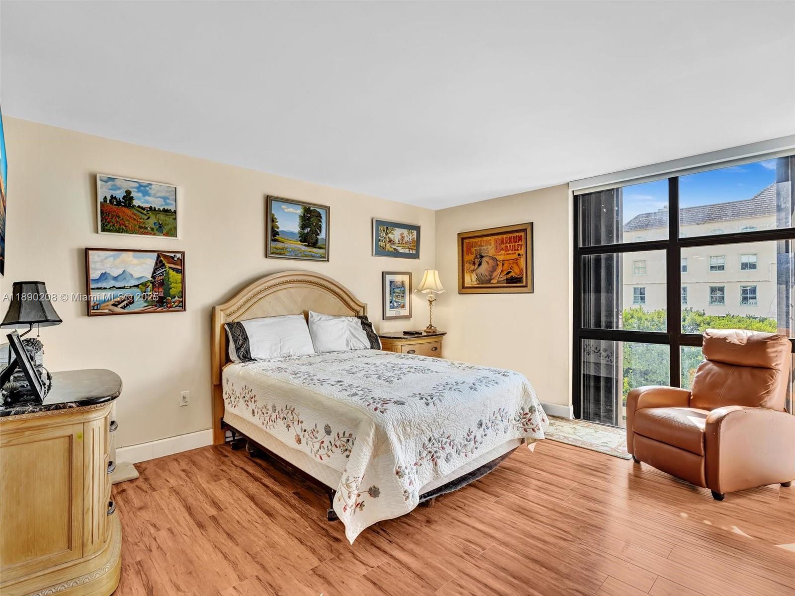 BILTMORE II CONDO - Residential