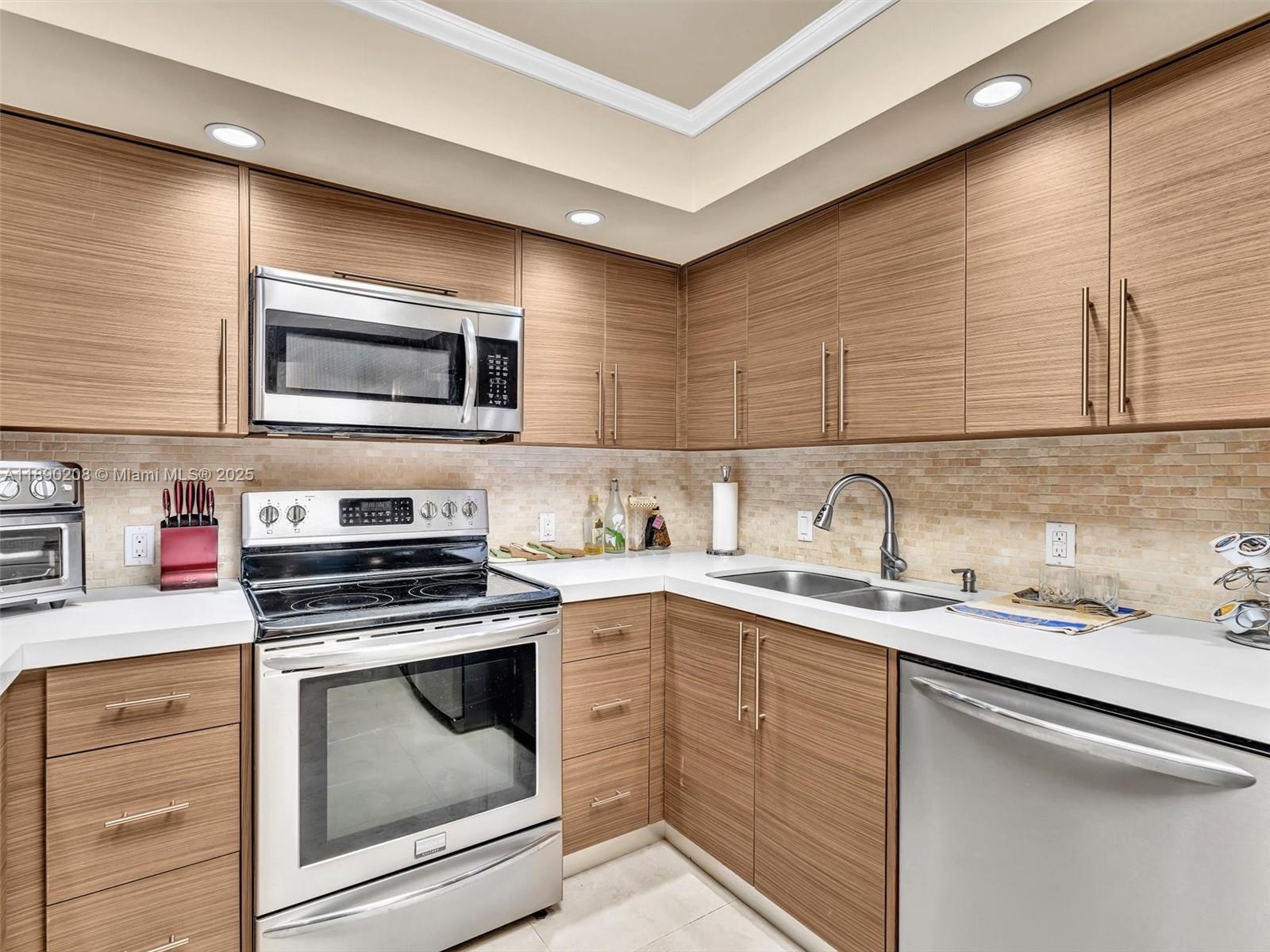 BILTMORE II CONDO - Residential