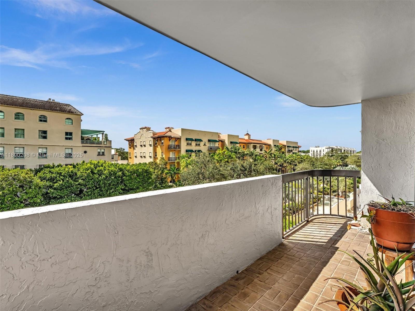 BILTMORE II CONDO - Residential