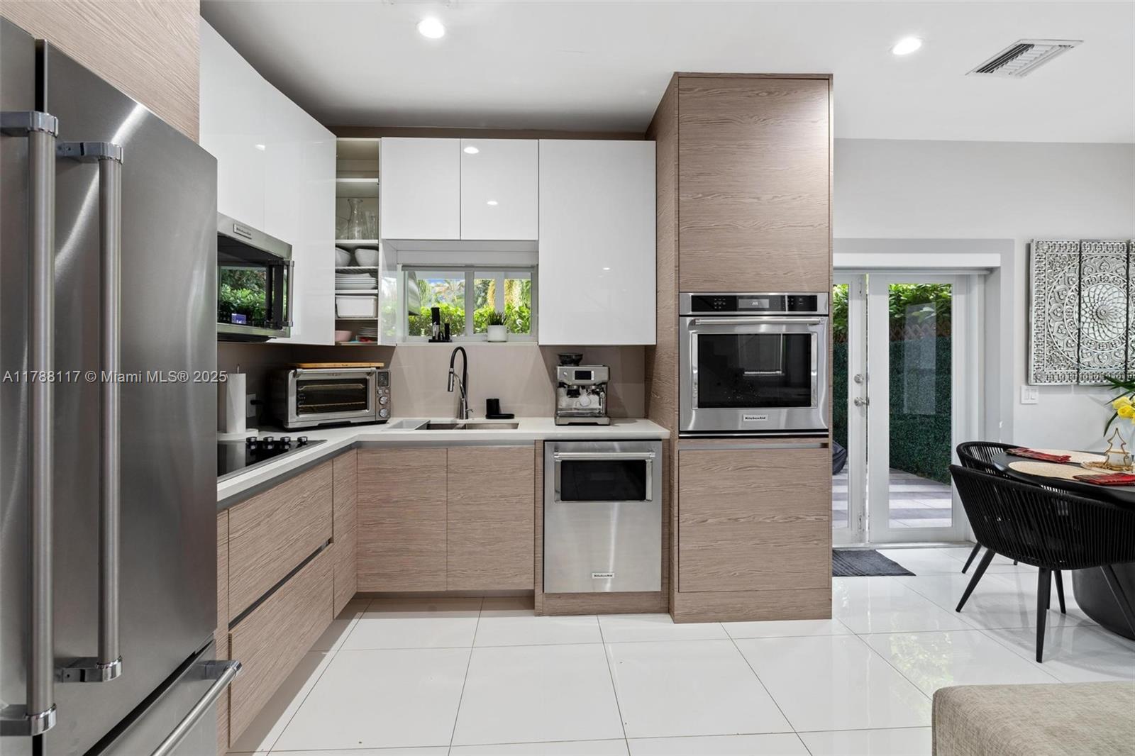 Property for Sale at 2615 Ne 213th St, Miami, Broward County, Florida - Bedrooms: 4 
Bathrooms: 3  - $955,000