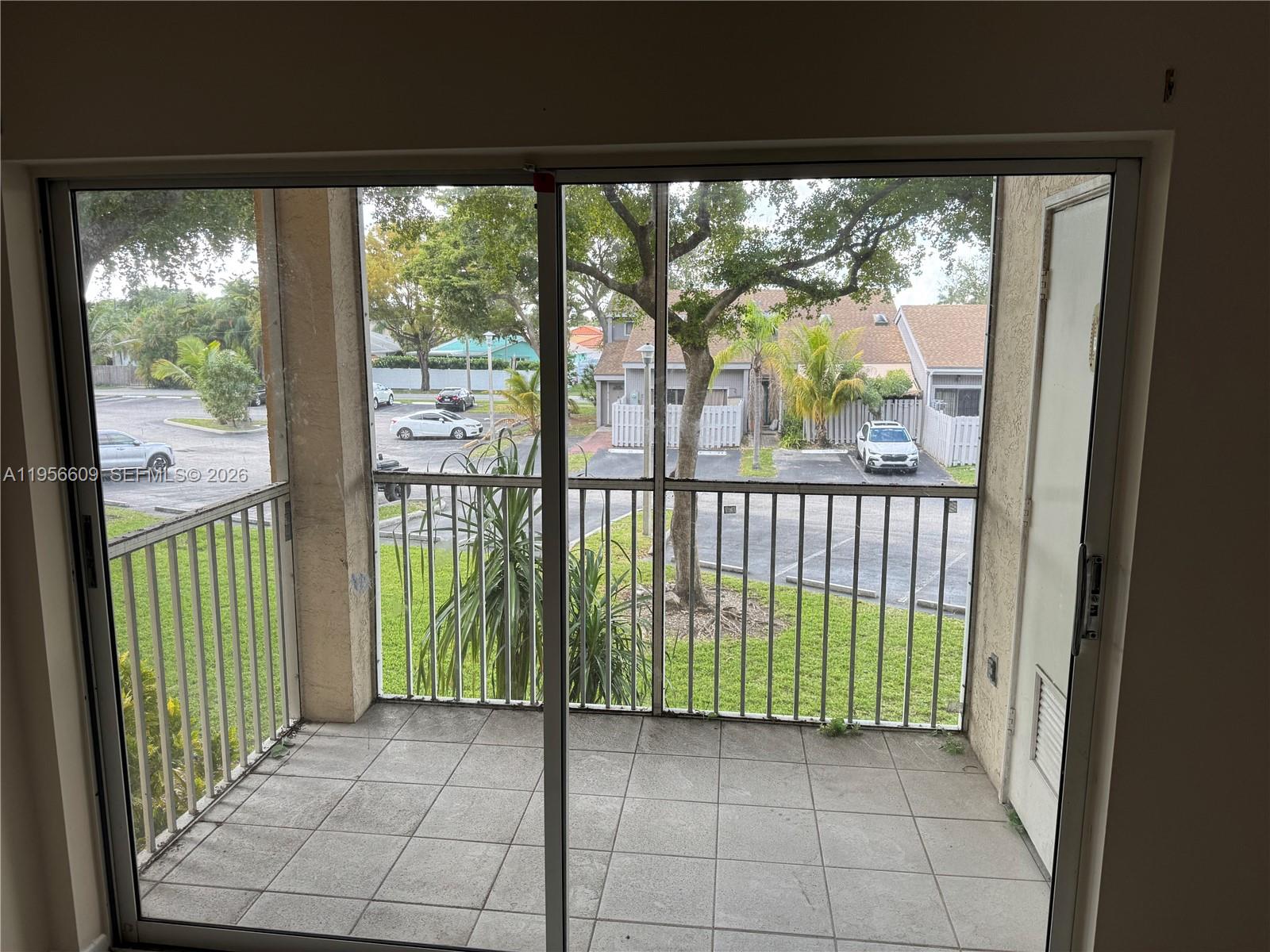 CHATEAU DE VILLE CONDO - Residential Lease