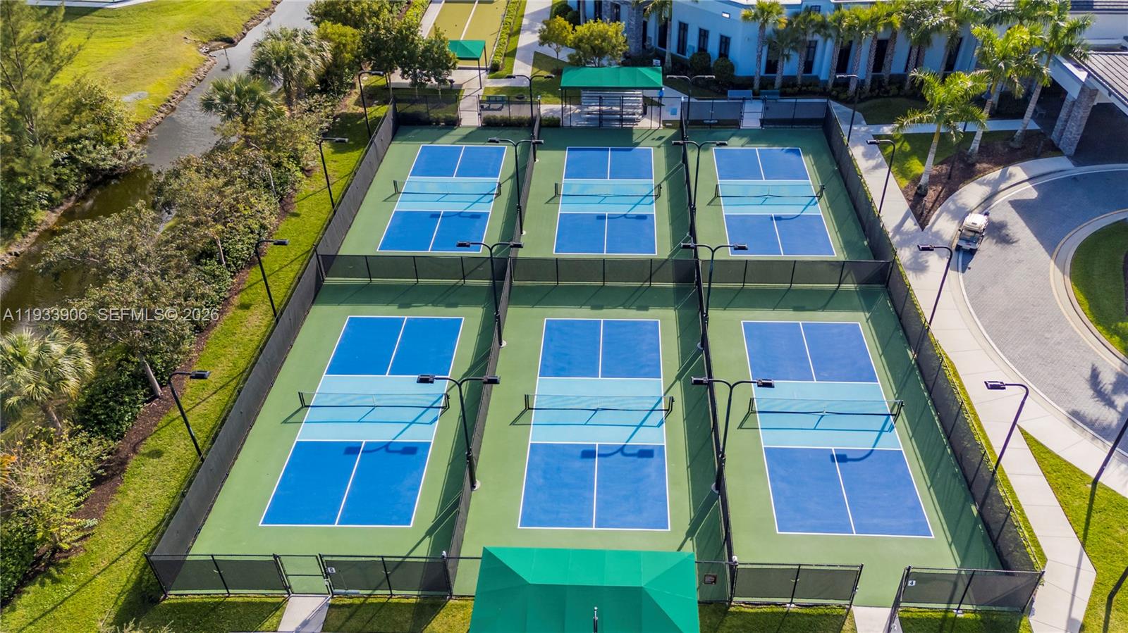 MCJUNKIN FARMS PLAT - Residential