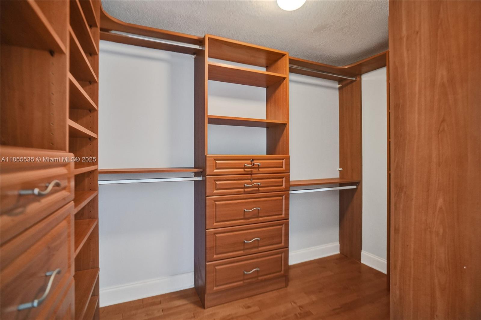 BEACH CLUB CONDO - Residential