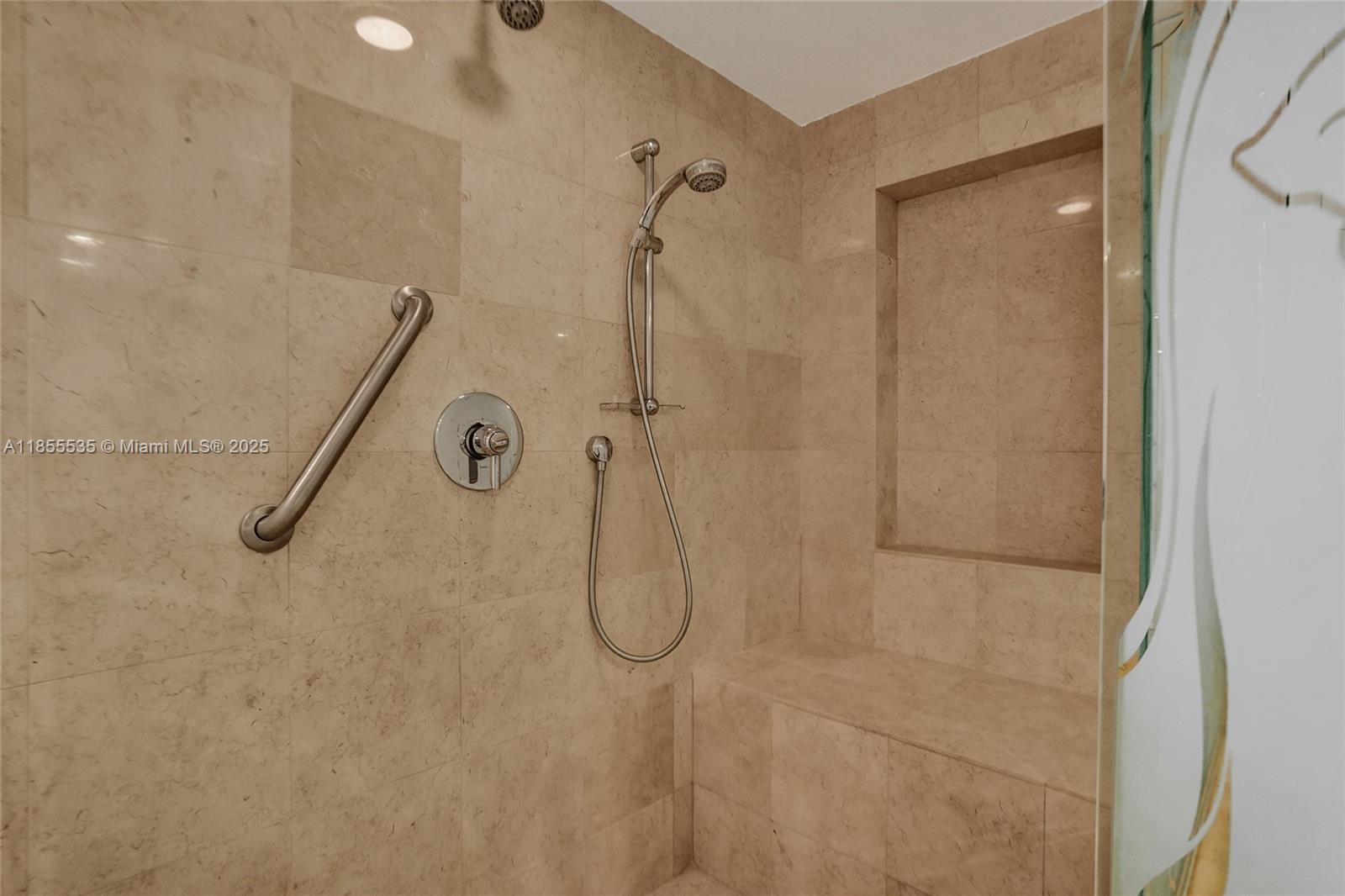 BEACH CLUB CONDO - Residential