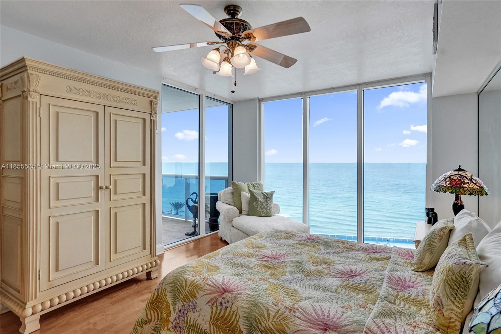 BEACH CLUB CONDO - Residential