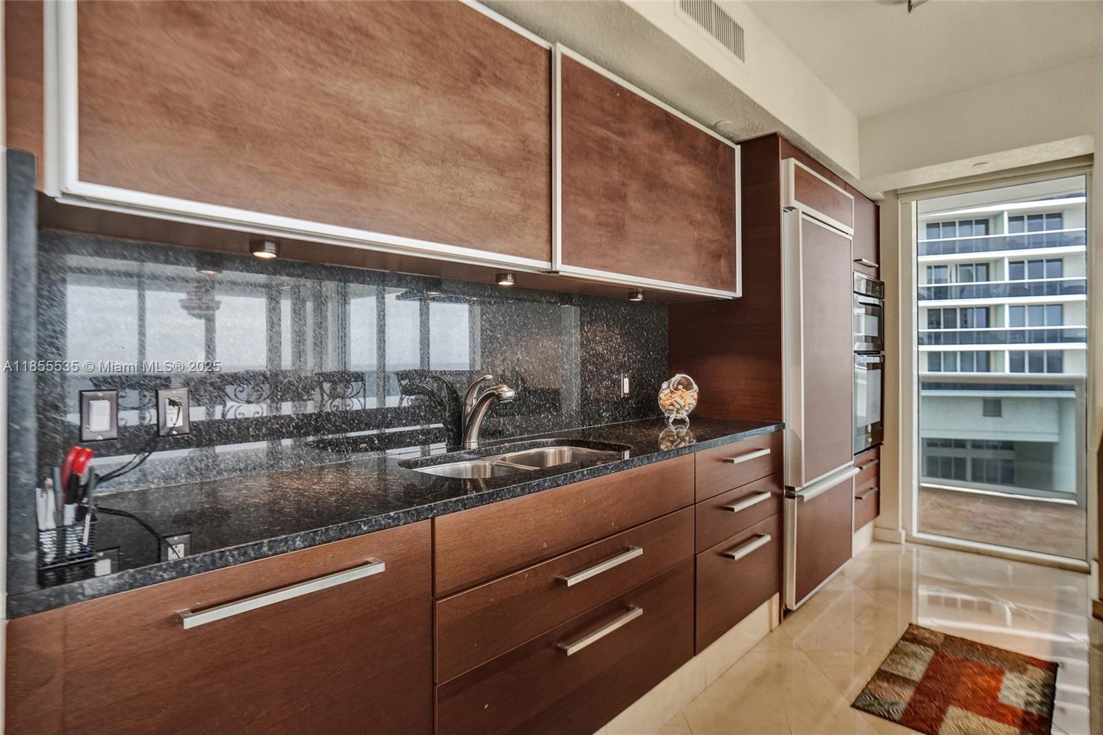 BEACH CLUB CONDO - Residential