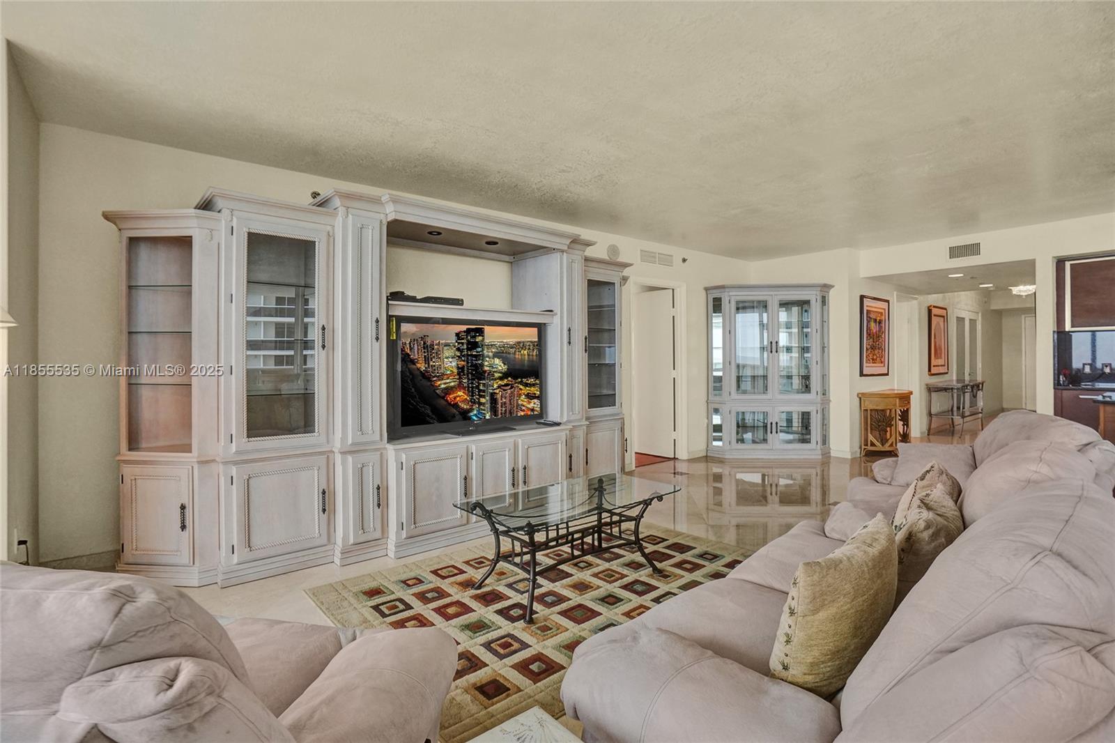 BEACH CLUB CONDO - Residential