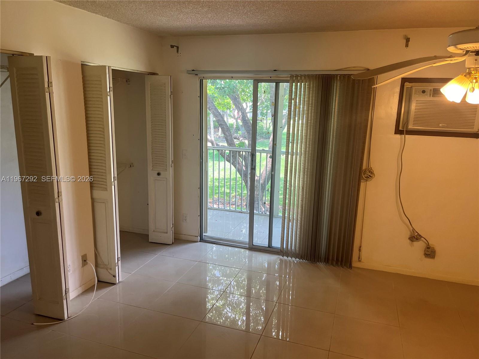 NEW HAMPTON AT CENTURY VI - Residential