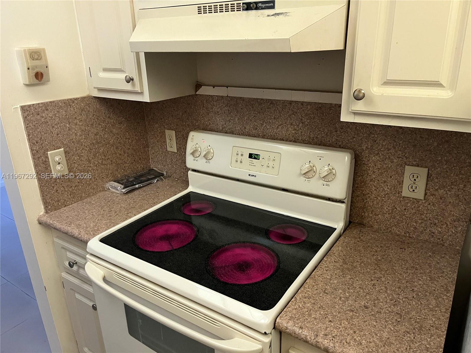 NEW HAMPTON AT CENTURY VI - Residential