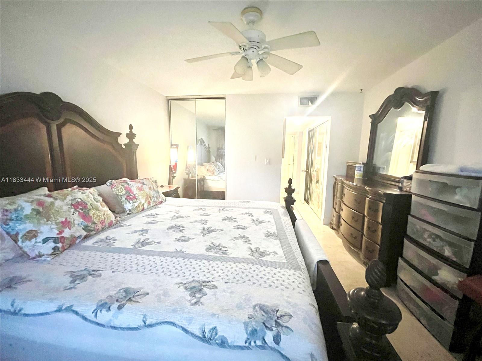 BARCLAY SQUARE CONDO - Residential