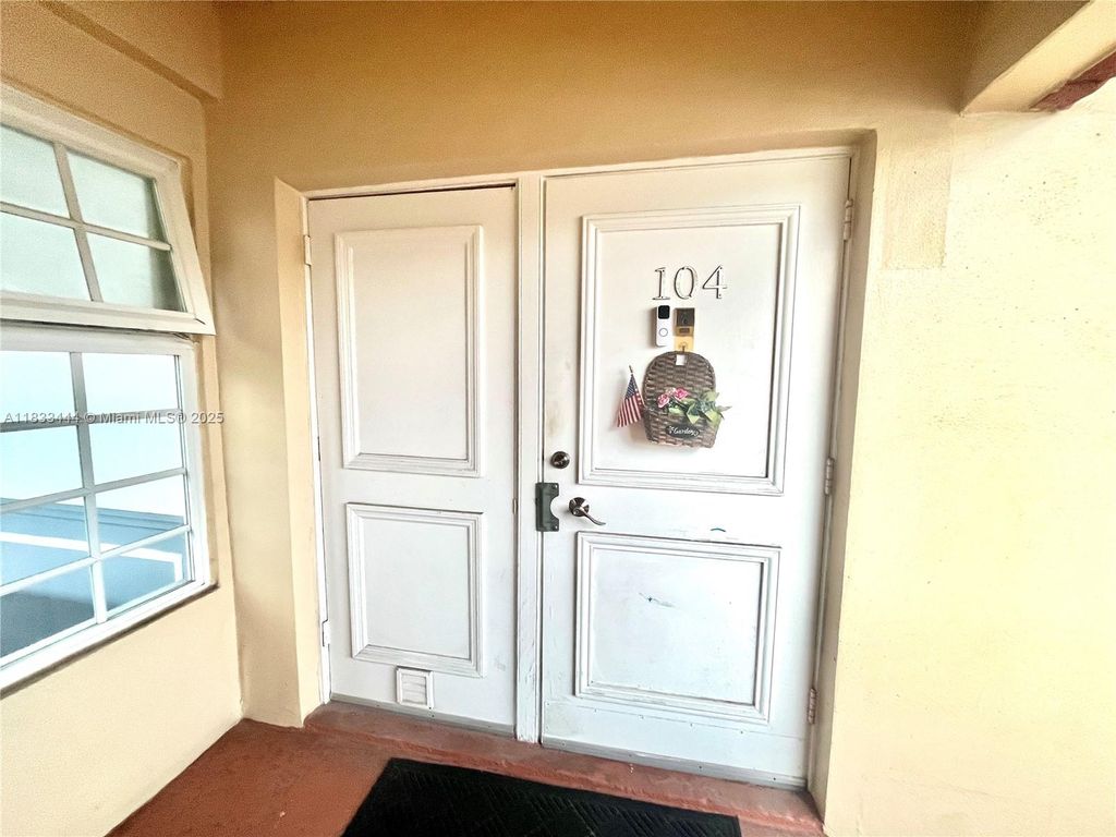 Photo of 2841 NE 33rd Ct #104, Fort Lauderdale, FL 33306 (MLS # A11833444)