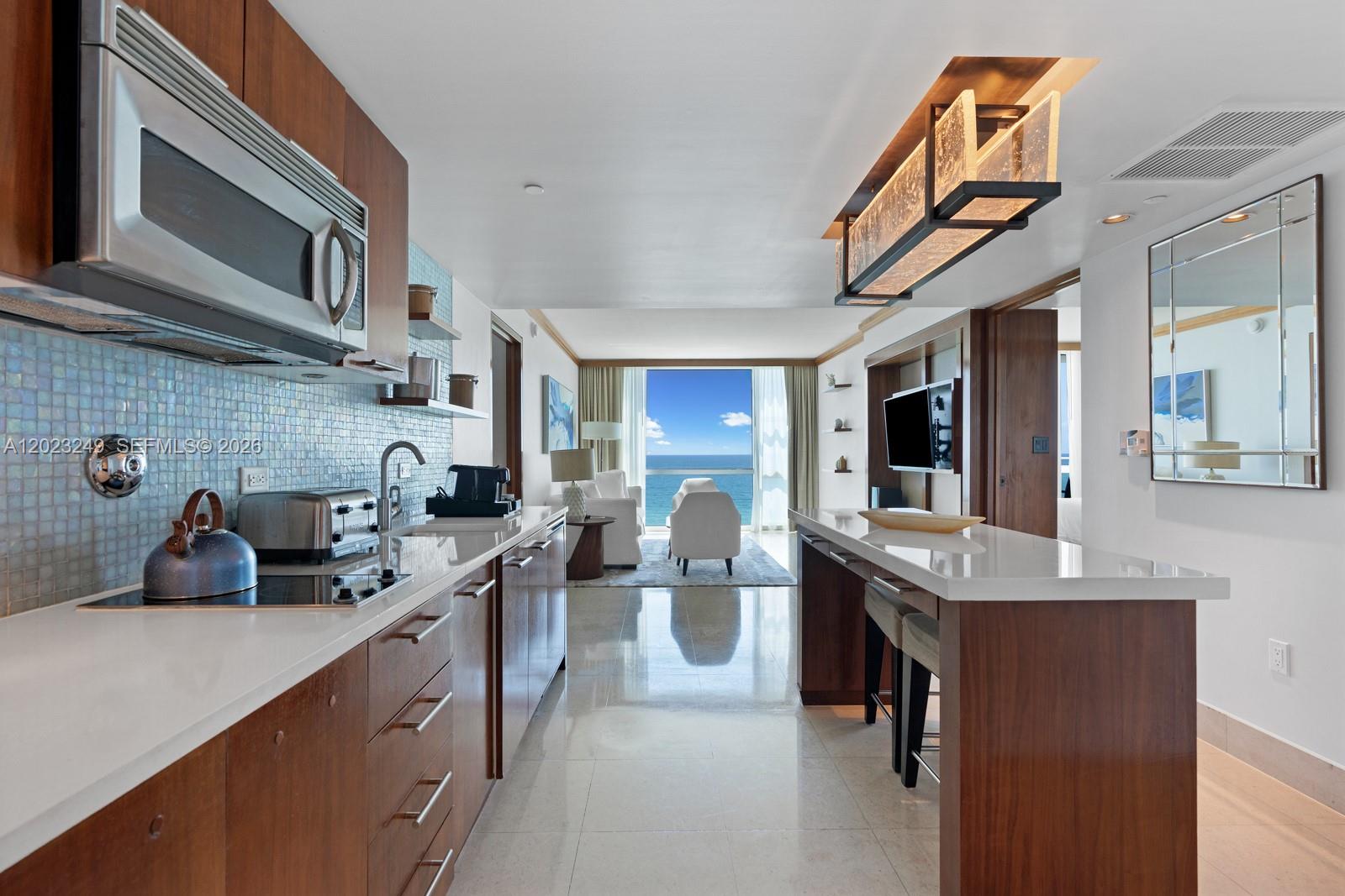 CENTRAL CARILLON BEACH CO - Residential