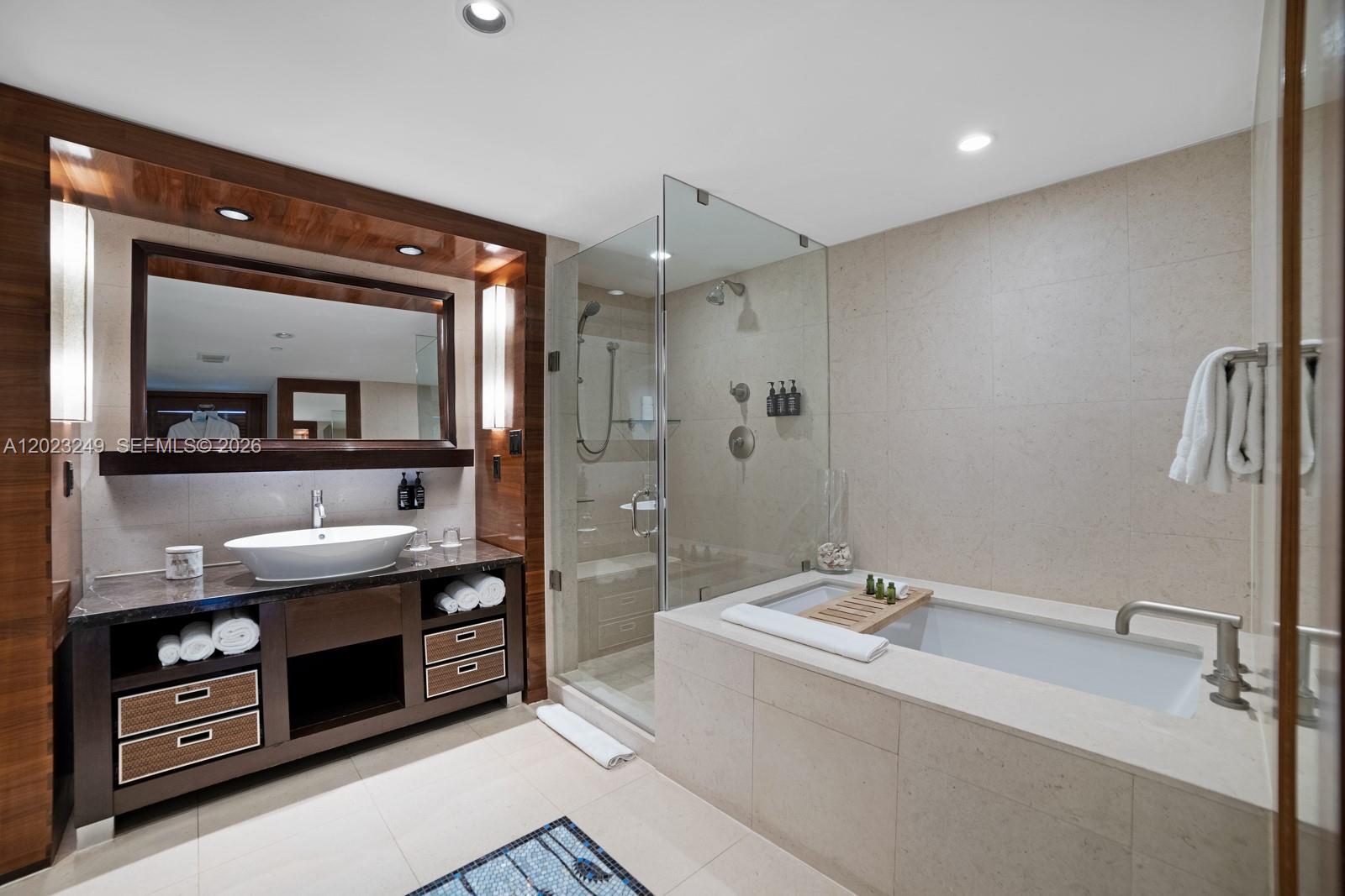 CENTRAL CARILLON BEACH CO - Residential