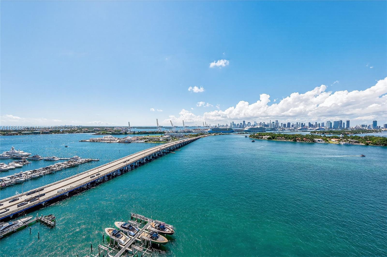 THE BENTLEY BAY CONDO - Residential Lease