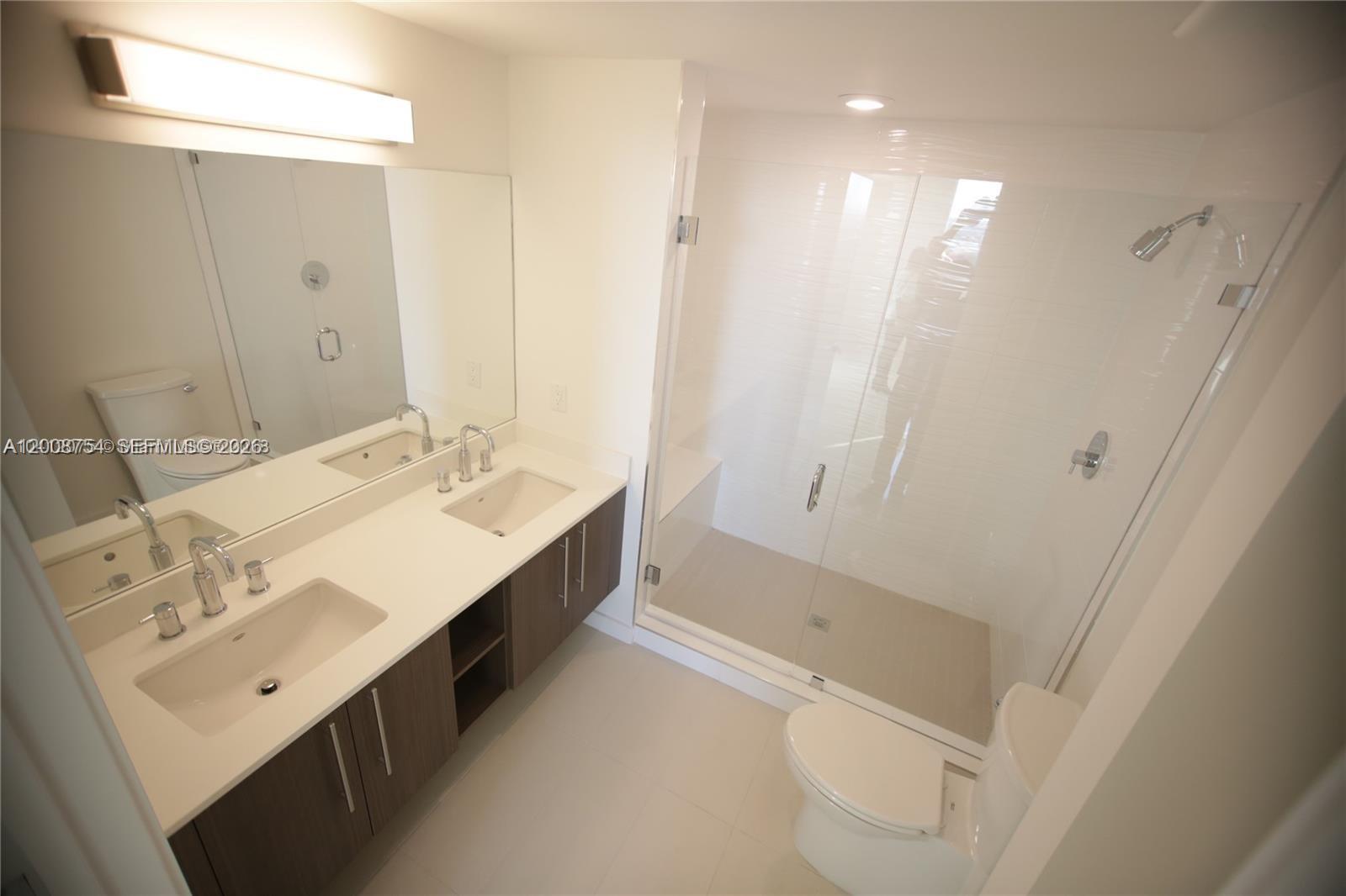 MIDTOWN DORAL CONDO 4 - Residential