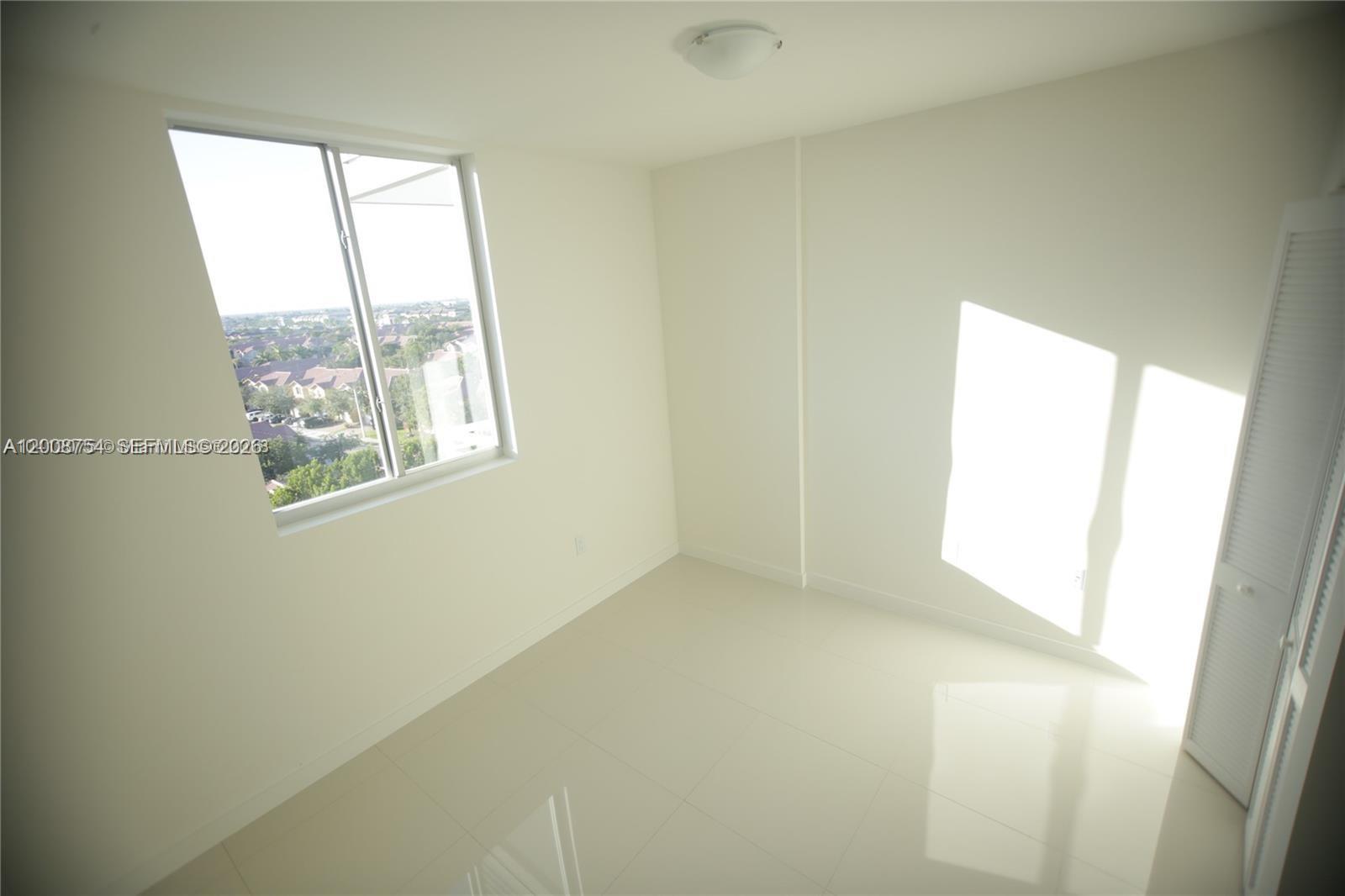 MIDTOWN DORAL CONDO 4 - Residential