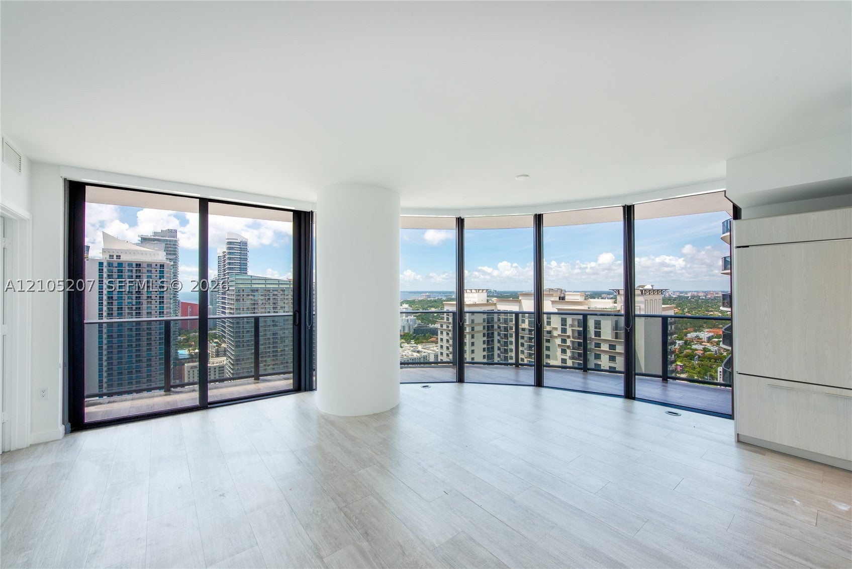 45 SW 9th St 3606
