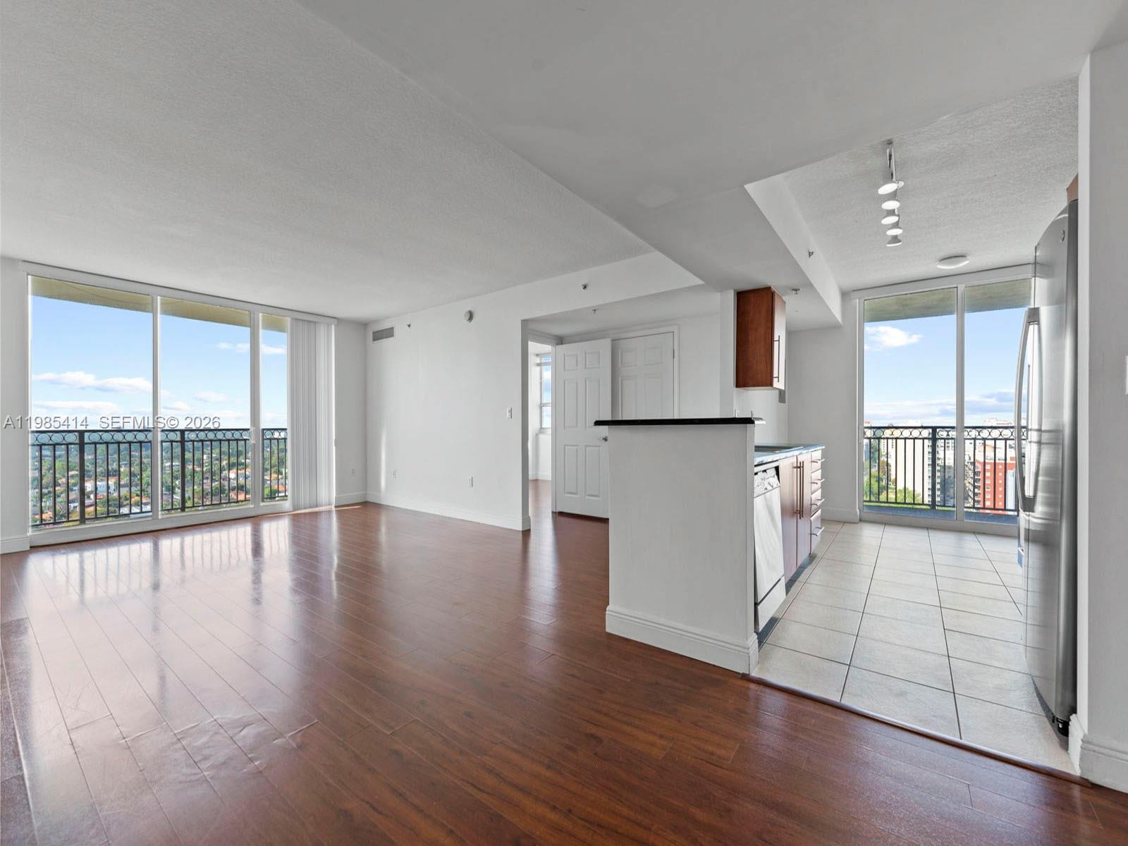 3232 SW 22nd Ter 1609