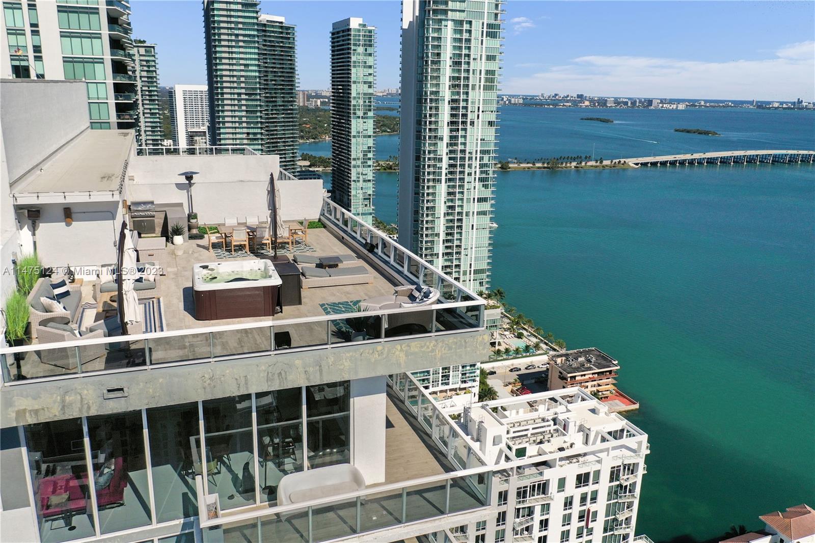 BAY HOUSE MIAMI CONDO - Residential