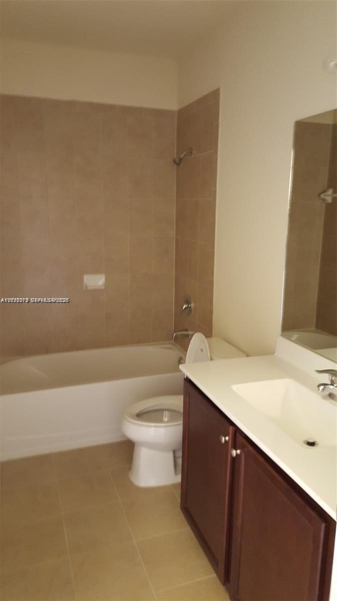 142 SE 28th Ter 7