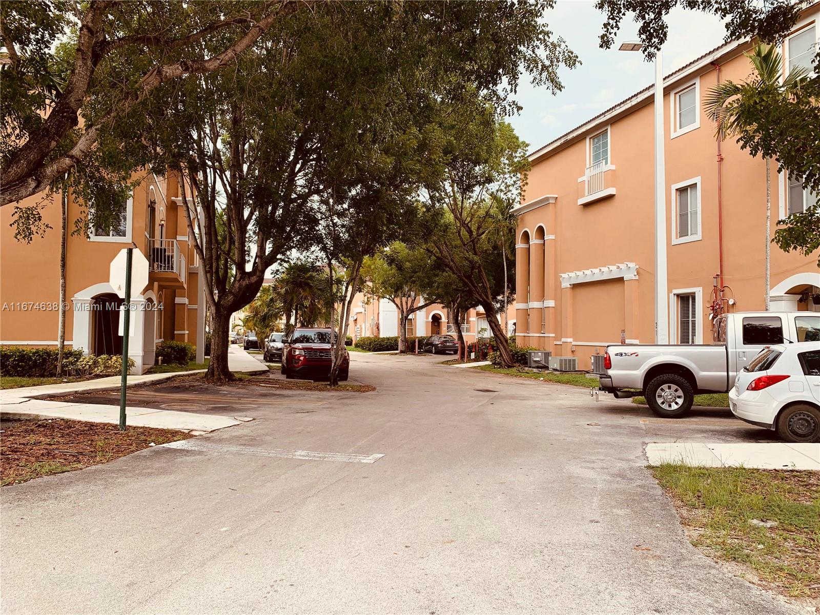 SHOMA HOMES @ COUNTRY CLUB - Residential Lease