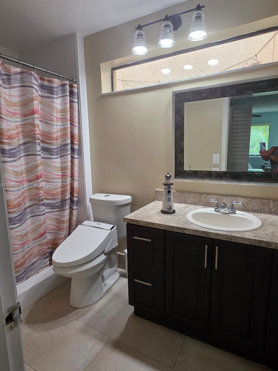 LAKE PINE VILLAGE - Residential