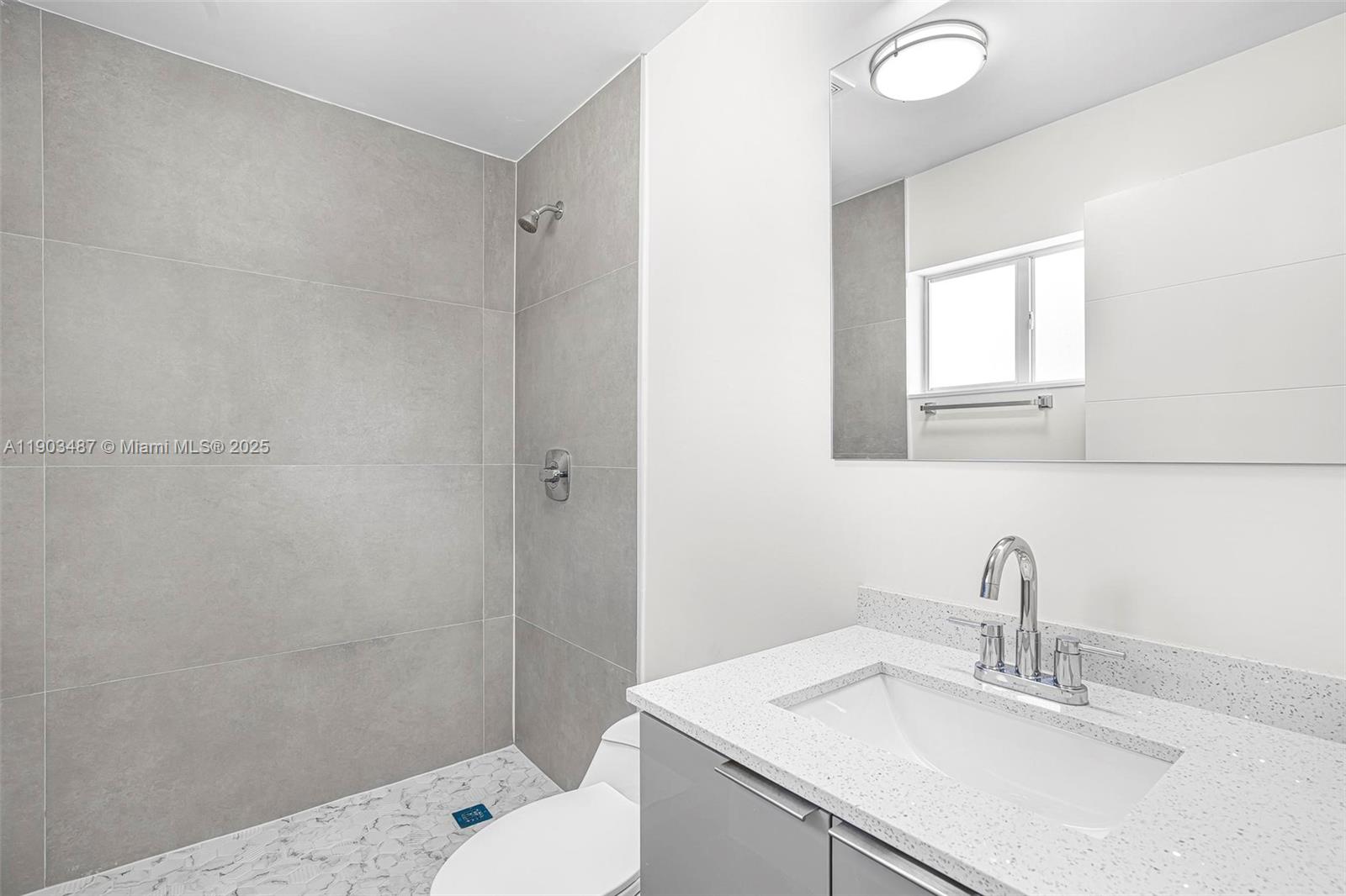 BOWLING GREEN - Residential Lease