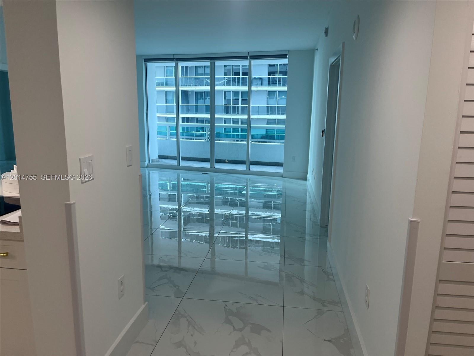 1800 CLUB CONDO - Residential