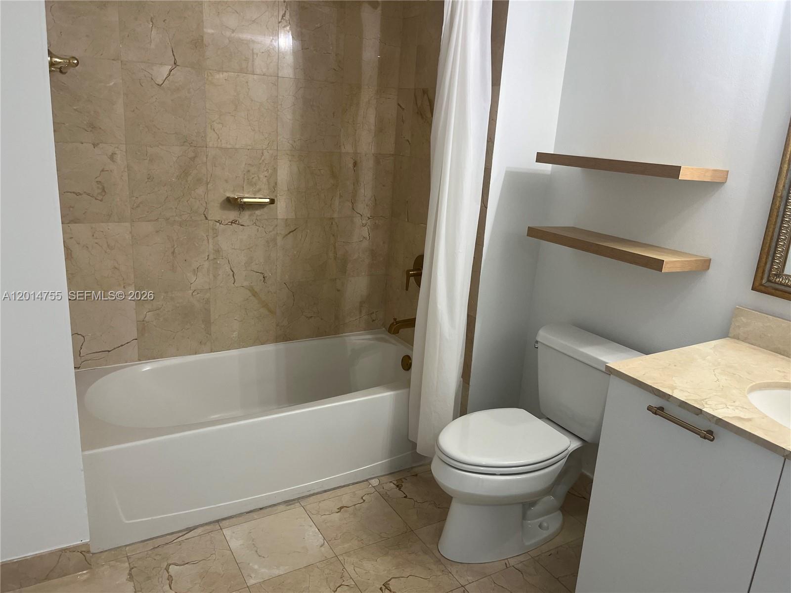1800 CLUB CONDO - Residential