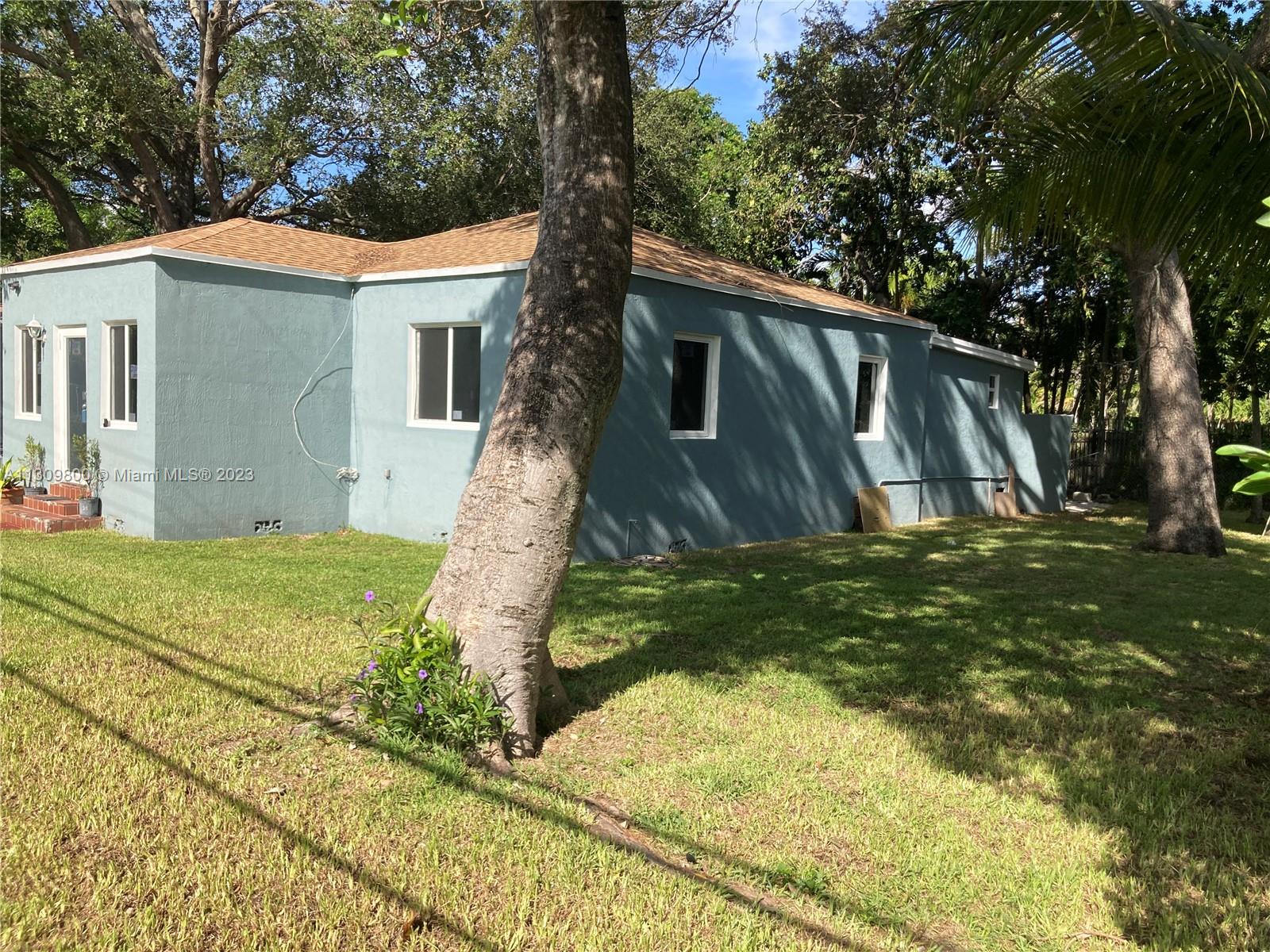 ROCKMOOR VILLA TRACK - Residential