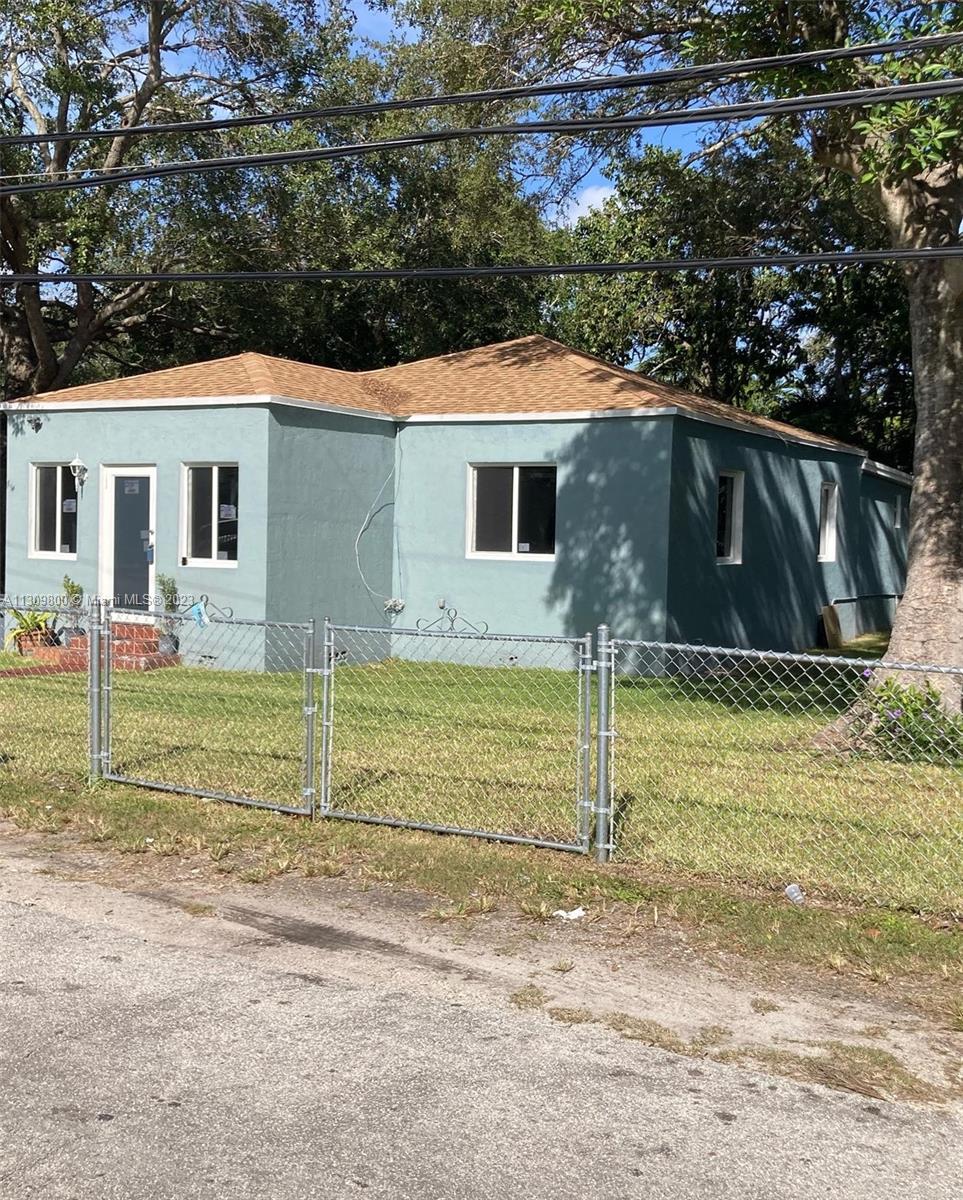 ROCKMOOR VILLA TRACK - Residential