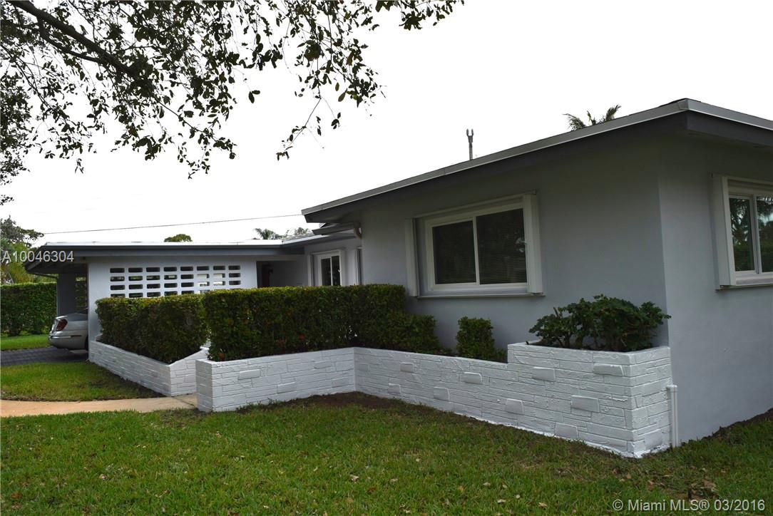 LYONS PARK FIRST ADD - Residential