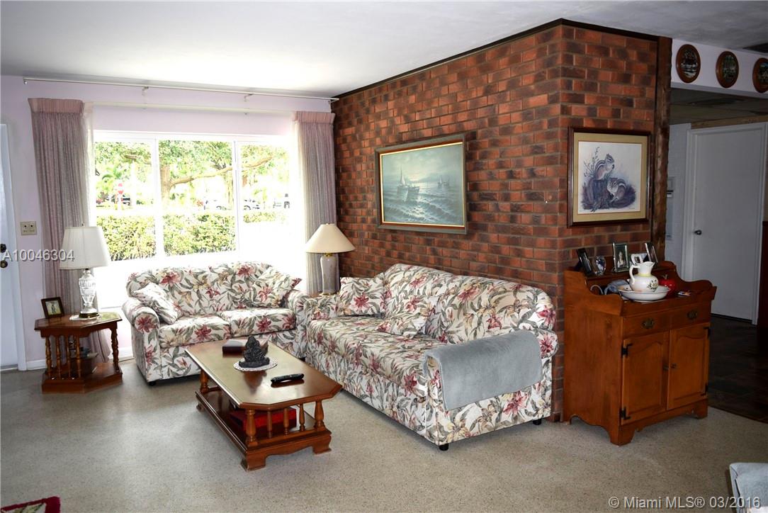 LYONS PARK FIRST ADD - Residential