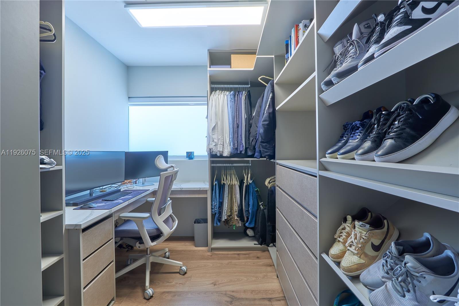 RIO VISTA ISLES - Residential