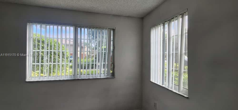 GRAND ISLES CONDO - Residential Lease