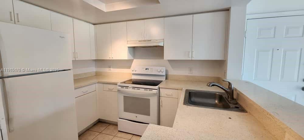 GRAND ISLES CONDO - Residential Lease