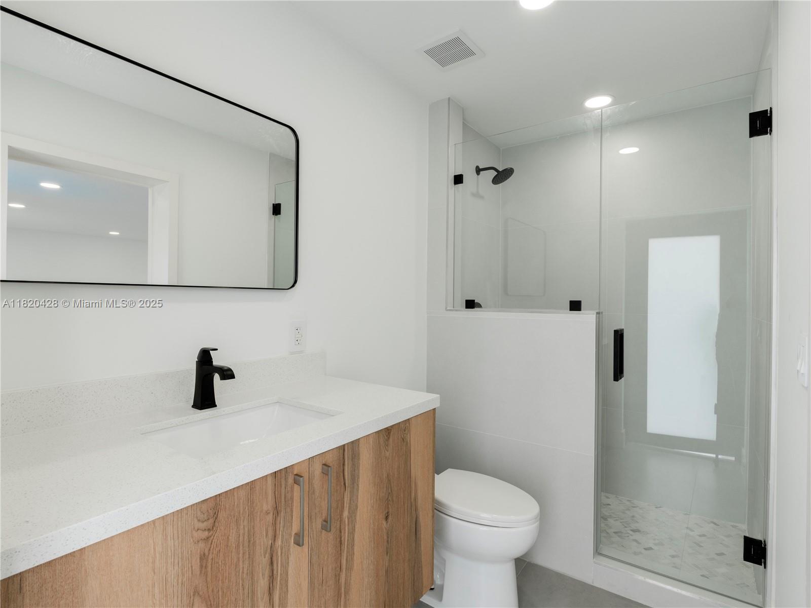 LUCKY STAR ESTATES - Residential