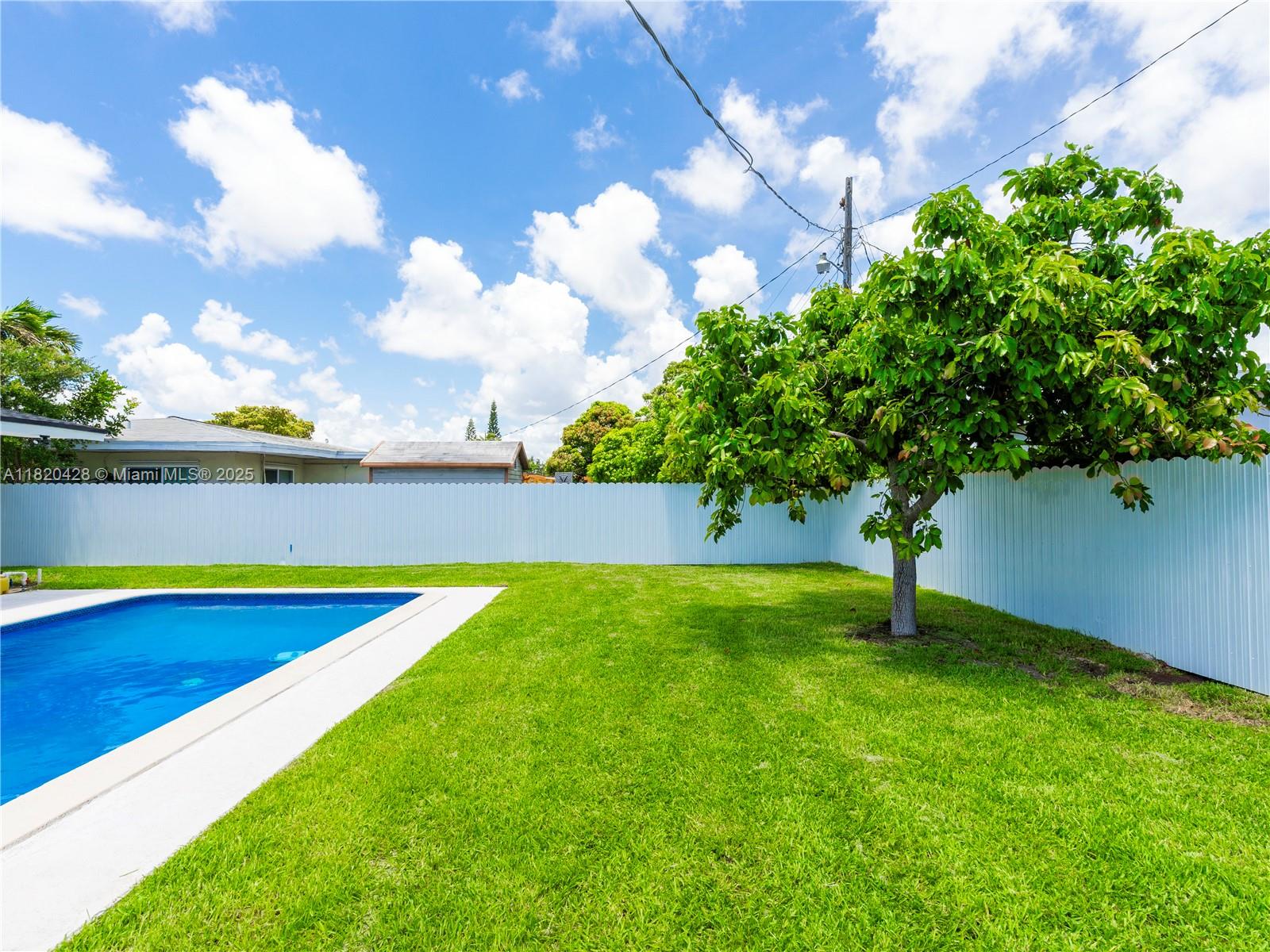 LUCKY STAR ESTATES - Residential