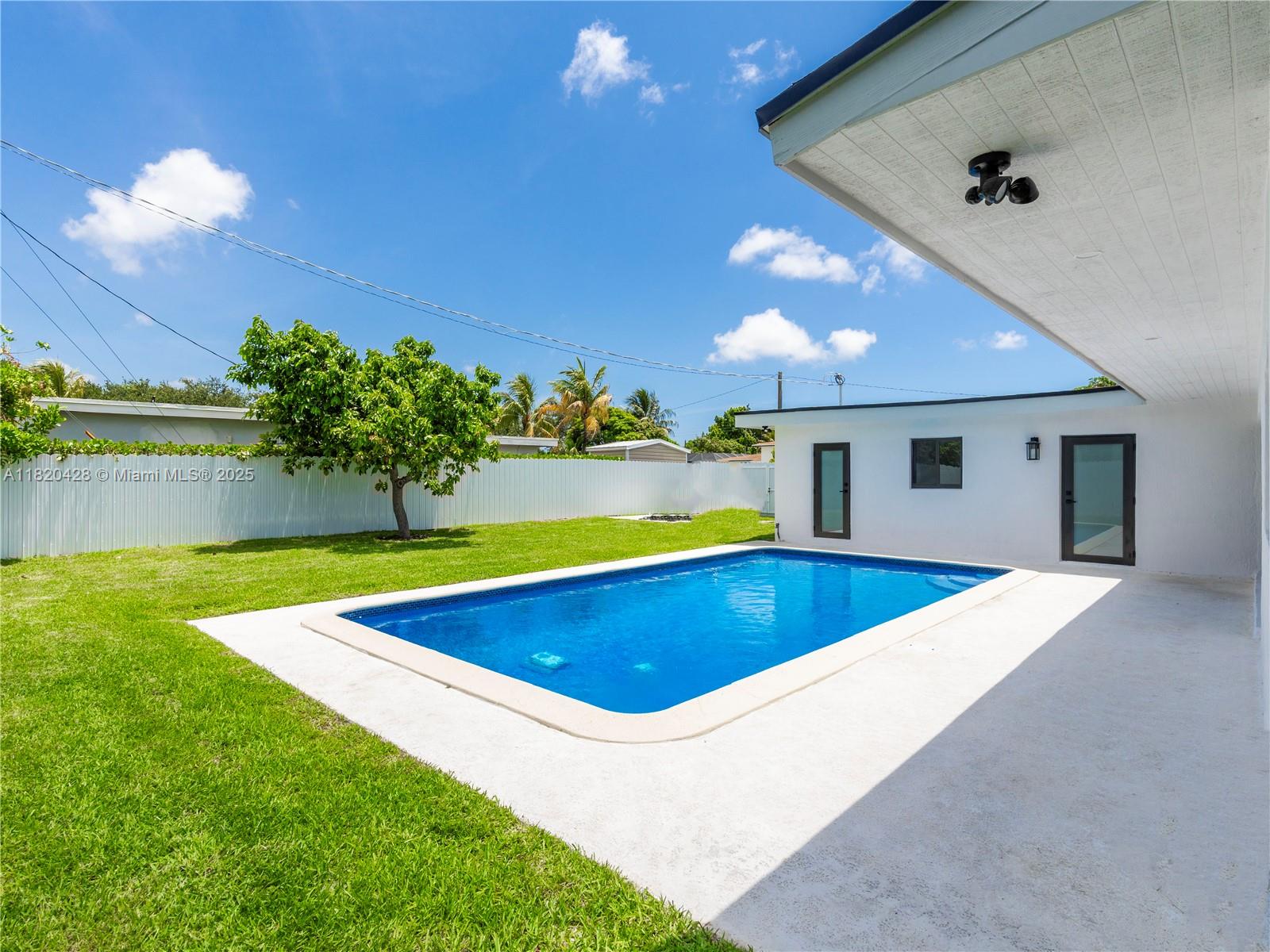 LUCKY STAR ESTATES - Residential