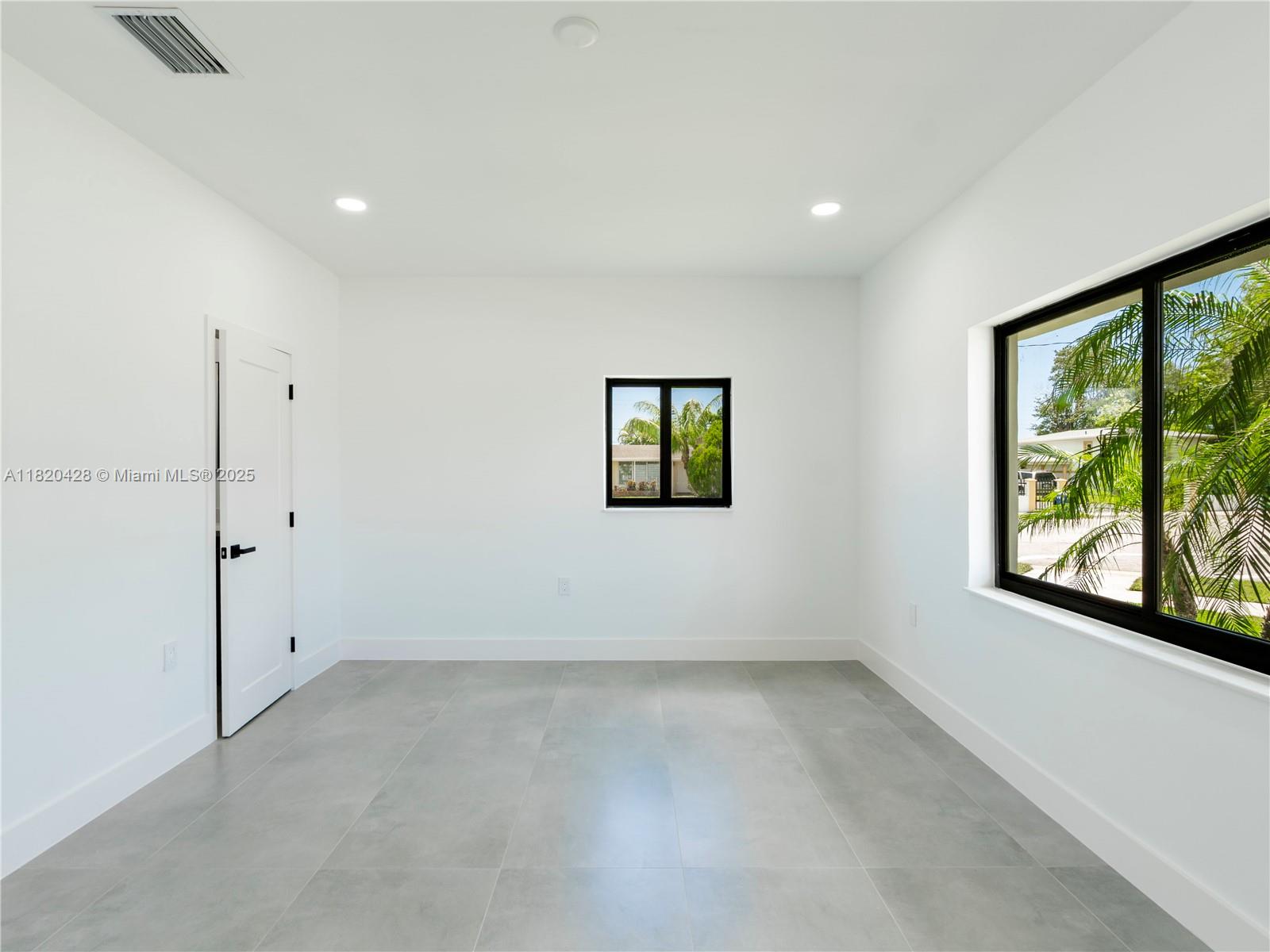 LUCKY STAR ESTATES - Residential