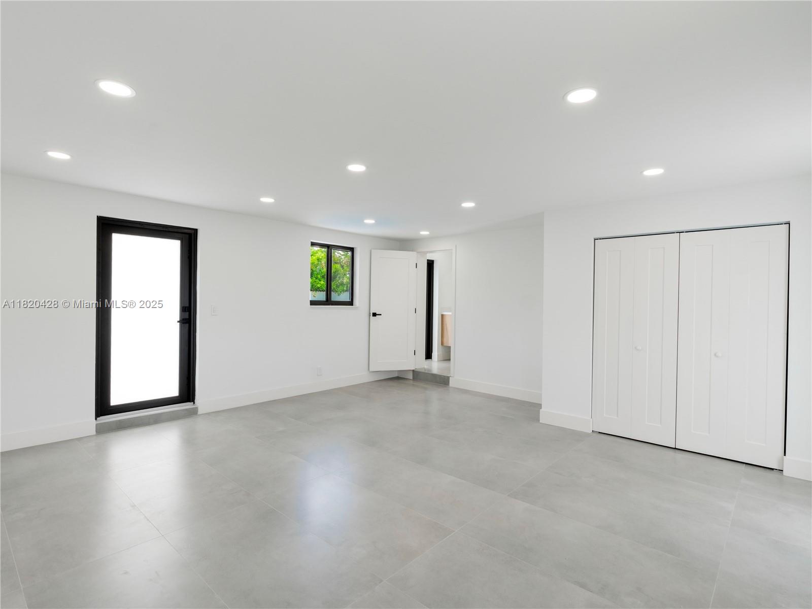 LUCKY STAR ESTATES - Residential