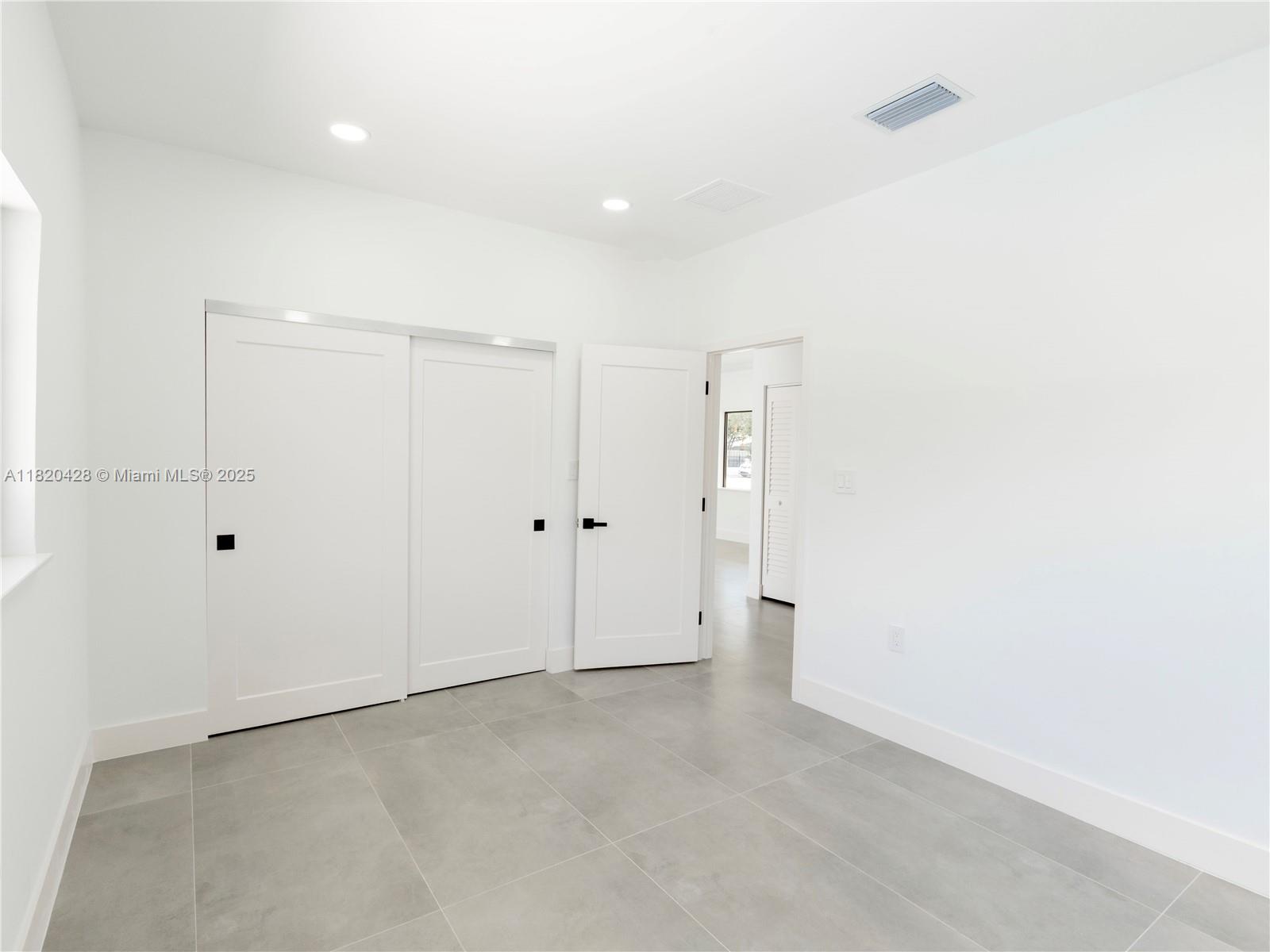 LUCKY STAR ESTATES - Residential