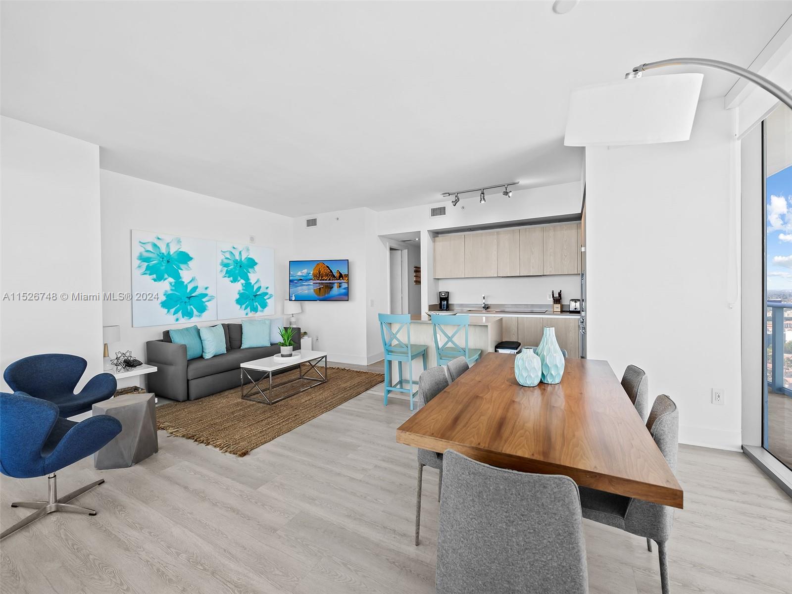 4111 SOUTH OCEAN DRIVE CO - Residential