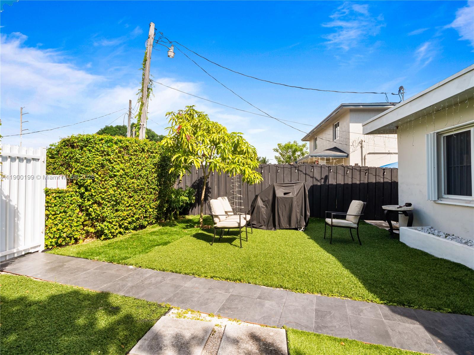 BERTHA PARK - Residential