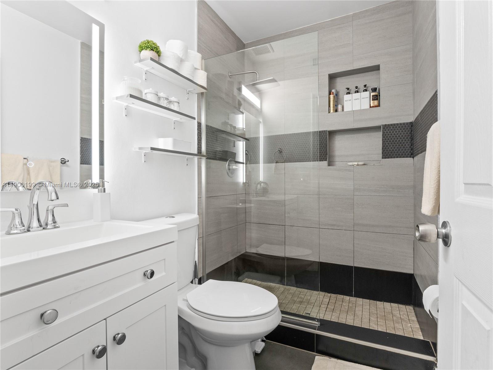 BERTHA PARK - Residential